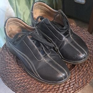 Naturalizer Black Leather Sneakers
